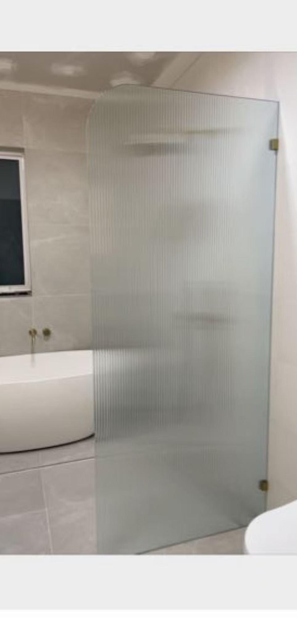 A Fluted Fixed Panel Shower Screen PBCF